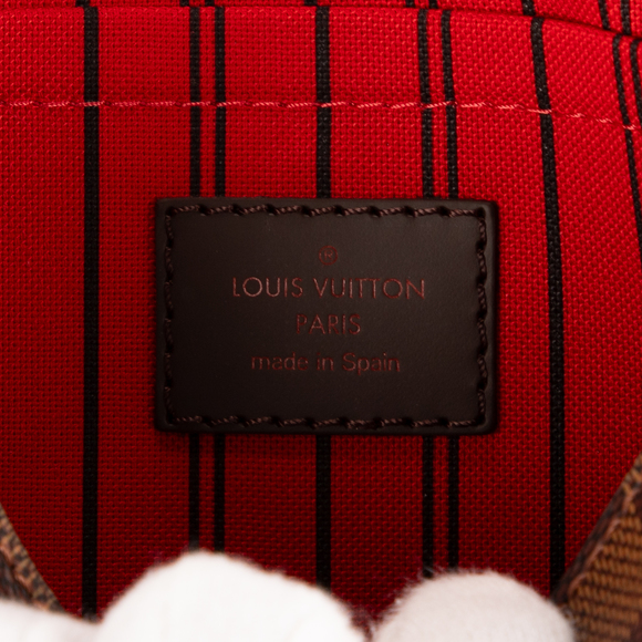 Louis Vuitton Neverfull Pochette - Picture 7 of 7